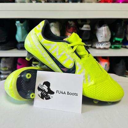 Nike Phantom Venom AG Volt